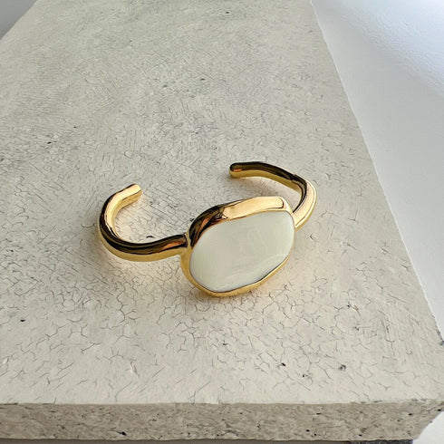 Lulu bangle